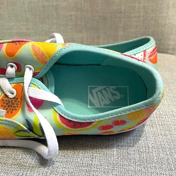 Vans Authentic Fruits Island Girl Shoes Size US 5 - Picture 2 of 6
